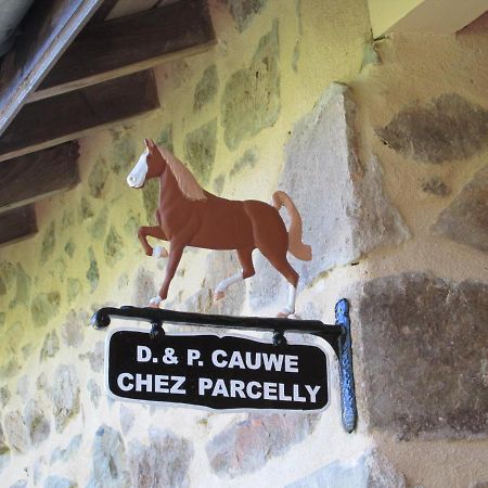 לינה וארוחת בוקר Montagny  La Vache Sur Le Toit מראה חיצוני תמונה